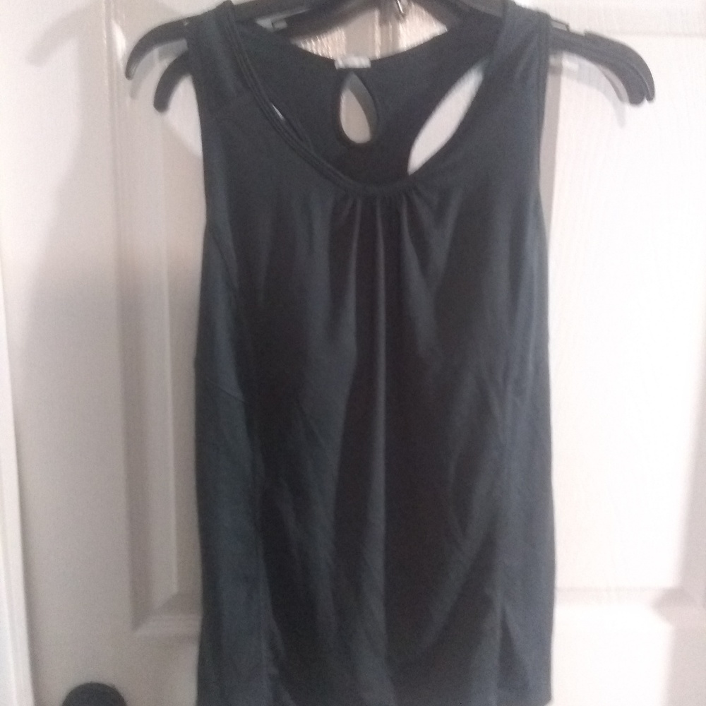 Athletic tank top